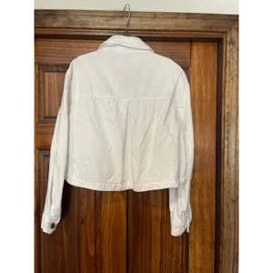 Zara white denim cropped trucker jacket Small thumbnail 4
