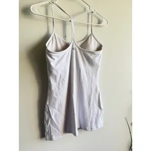 Lululemon Power Pose Tank *Light Support‎ For A/B Cup White Size 6 thumbnail 3