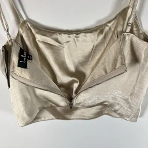 Lulu’s NWT Beige Satin Tie-Strap Cropped Tank Top‎ Size M Zip Up Back thumbnail 5