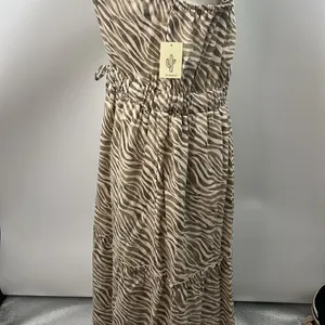 Cactus & Pearl zebra print tiered maxi dress XL thumbnail 5
