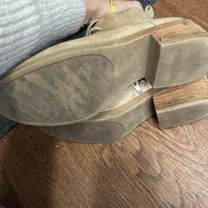 Women's Tan Lace-Up Ankle Boots thumbnail 4