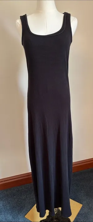 Minimalist Black Sleeveless Maxi Dress Nursing thumbnail 1