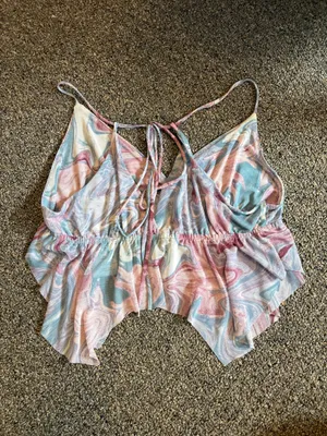 Urban Outfitters Top thumbnail 2