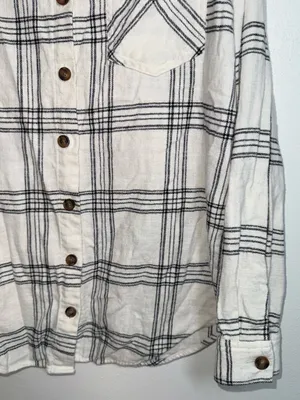 Maurices Cabin Plaid Boyfriend Button Down Shirt White Black Oversized thumbnail 5