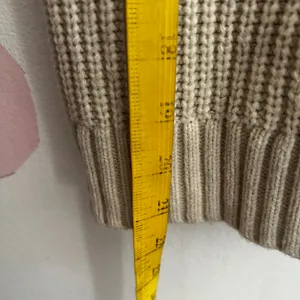 Cream Sweater Vest Cottagecore Preppy Academia Minimalist Retro Medium‎ thumbnail 6