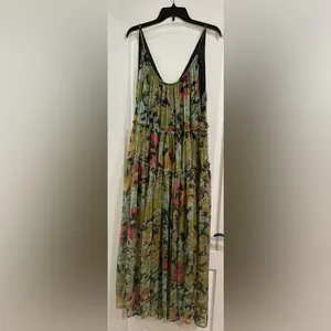 Free People NWT Evereve Dress Green Floral Medium Flowy‎ Beach Vacation thumbnail 9