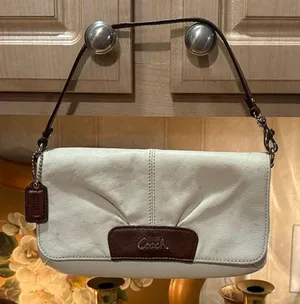 COACH Purse Wrist Clutch Snap Wallet Blue Lined Cream & Brown Leather thumbnail 1