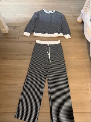 NEW Tankaneo 2 Pc Set Striped Long Sleeve Sweatshirt & Pants M thumbnail 4