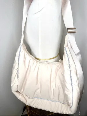 Wilo The Label Purse Ruched Sling Bag clay Beige Nylon Shoulder Crossbody thumbnail 3