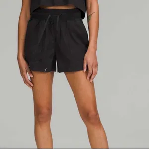 Lululemon Dance Studio High Rise Short thumbnail 2