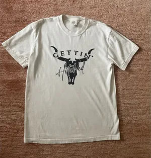 Comfort Colors Gettin Hitched Western Graphic Tee Size M Beige Unisex thumbnail 1