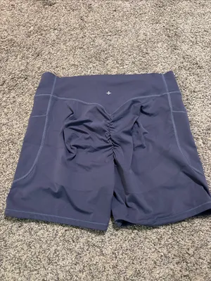 Halara Shorts size XL thumbnail 2