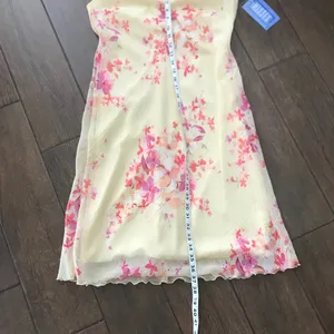 Spring Yellow Floral Dress New with Tags sz 9/10 Kentucky Derby Chiffon thumbnail 3