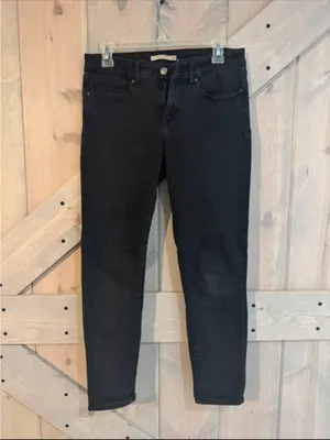 Levis 711 Skinny Black Wash Jeans Size 28 thumbnail 3