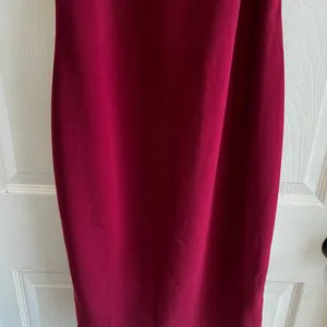 Lulus Burgundy Lace Midi Dress Size Medium NWT Holiday Wedding Fall thumbnail 5