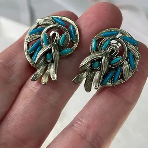 Vintage Midcentury Southwest style ornate faux turquoise clip earrings. thumbnail 5
