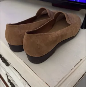 Easy Spirit Leather Loafers thumbnail 2