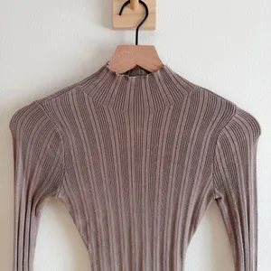 Abercrombie and Fitch Rib High Neck Bodysuit Size XS thumbnail 5
