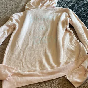 Wild fox hoodie xs‎ thumbnail 3