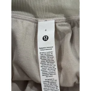 Lululemon Womens Shorts Beige Dance Studio High Rise Athletic Stretch Size 4 thumbnail 9