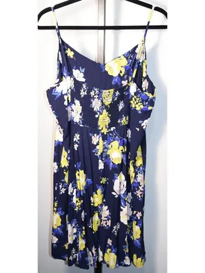 Old Navy Womens XL Navy Floral Smocked Sundress Adjustable Strap Summer Dress thumbnail 2