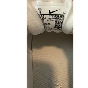Nike Air Max 90 Futura Studded Swoosh Womens Size 9 White Silver FQ8888-100 thumbnail 6