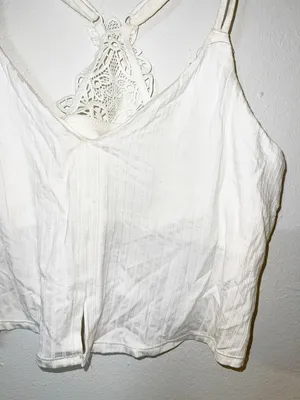 Aerie women’s White Lace-Back floral Cropped built in bra double strap Cami thumbnail 2