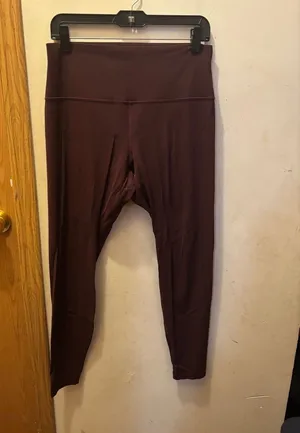 (12) Lululemon leggings thumbnail 1