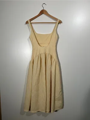 ZARA Textured Low Back Midi Dress in Vanilla Yellow Butter Size Medium thumbnail 7