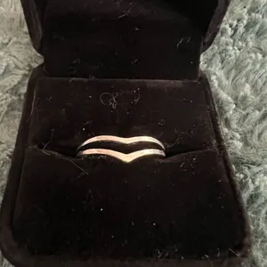 Women’s Stainless Steel Silver Band Size 7 thumbnail 2