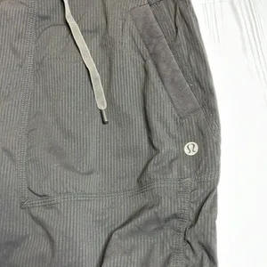 Lululemon Dance Studio Unlined Black size 8 31” inseam full length thumbnail 2