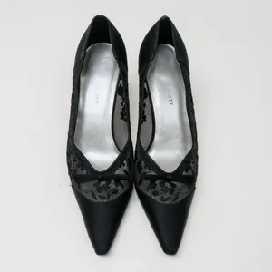 Vintage Y2K Karen Scott Black Floral Mesh Pumps thumbnail 2