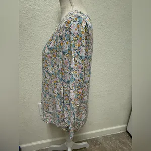 CYNTHIA ROWLEY Floral V-Neck Blouse - Multicolor P2P: 19" thumbnail 5