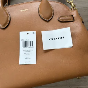 Coach Empire 28 Honey Brown thumbnail 9