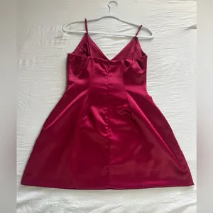 OOTDFash Burgundy Satin Dress Size Medium‎ thumbnail 4