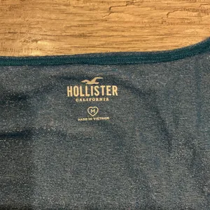 Hollister Long Sleeve Square Neck Glitter Top Blue Size‎ Medium thumbnail 3