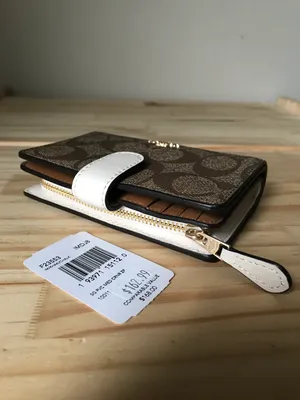 Coach Wallet thumbnail 4