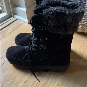 Western Chief Black Faux Fur Winter Boots thumbnail 3