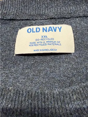 Old Navy Sweater thumbnail 2
