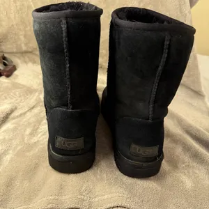 UGG Black Classic Short Suede Shearling Boots women size 9 thumbnail 3