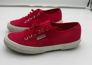 Superga Red Canvas Low Top Sneakers Women’s 9 Men’s 7.5 EU 40 Lace Up Shoes thumbnail 1