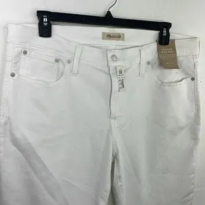 Madewell Mid Rise Kick Out With Magic Pocket White Plus Size thumbnail 4