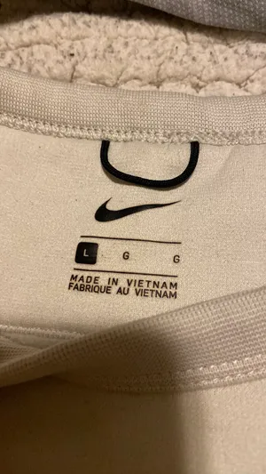 Nike Cropped Sweatshirt thumbnail 2