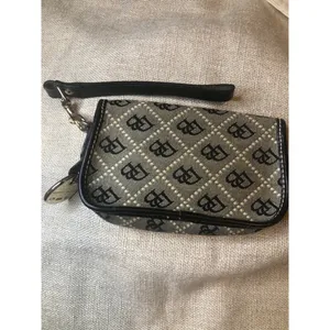 Dooney & Bourke Wristlet Small with Card Holder thumbnail 2