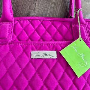 VTG Vera Bradley Zip Around Handbag Shoulder Bag Solid Magenta Quilted NEW thumbnail 3