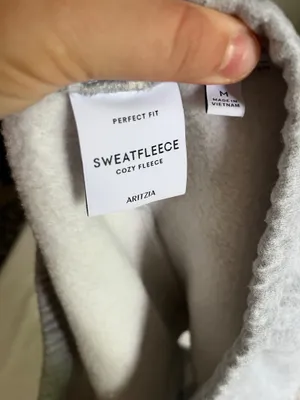 Aritzia Sweatshorts thumbnail 3