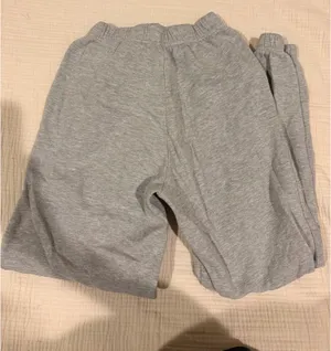 H&M Sweatpants Grey Jogger thumbnail 2