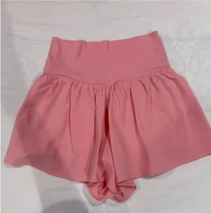 OFFLINE By Aerie Real Me Crossover Flowy Short size - small WORN ONCE thumbnail 3