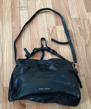 Badgley Mischka Black Faux Leather Shoulder Bag Minimalist Classic Everyday thumbnail 1