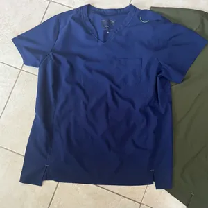 Grey’s Anatomy Evolve Scrub Tops thumbnail 4